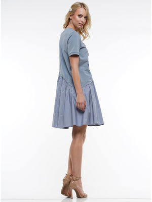 PLEATED DRESS WITH PATCH