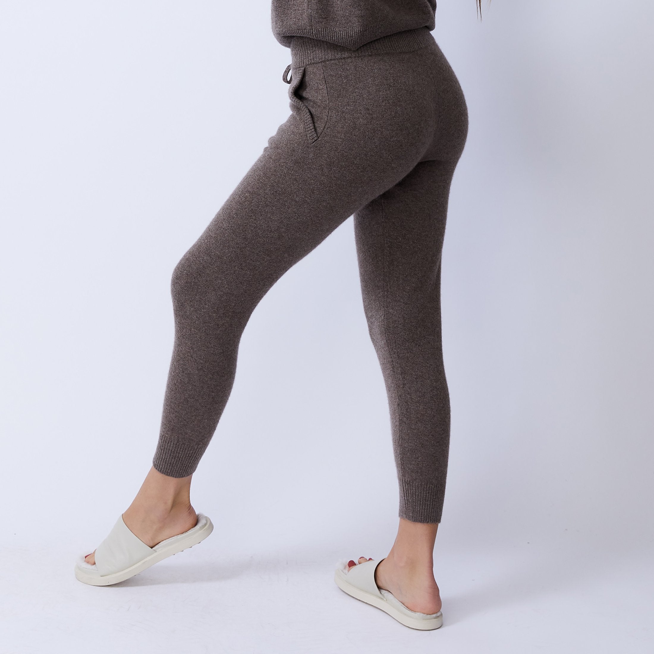 Cashmere Sporty Sweats (4960549404774)